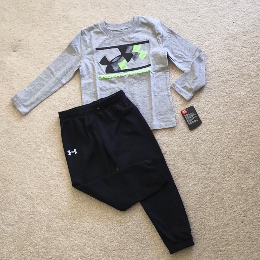 UNDER ARMOUR BOYS SIZE 4/4T LS TEE & PANT